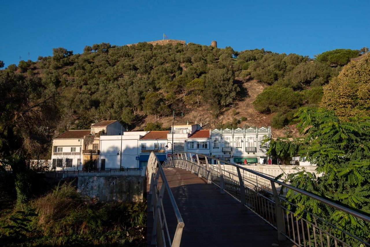 Valley House Aljezur Old Town Eksteriør billede