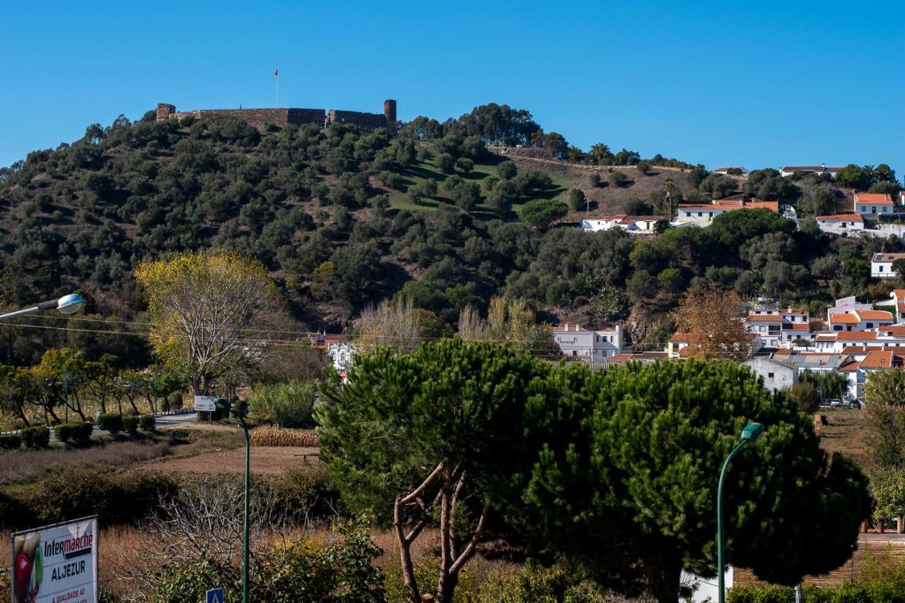 Valley House Aljezur Old Town Eksteriør billede